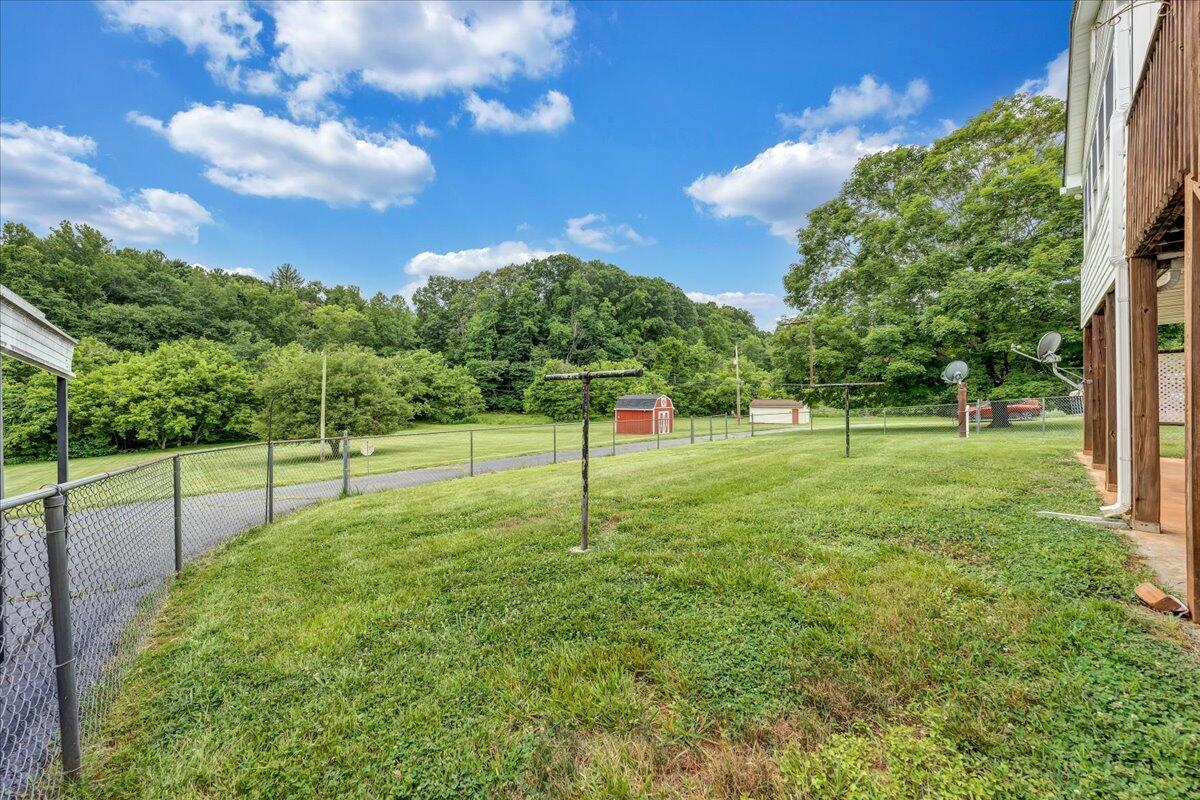 1066 Coopers Cove Road Hardy, VA 24101 - Photo 30 of 33 37-MIB00991