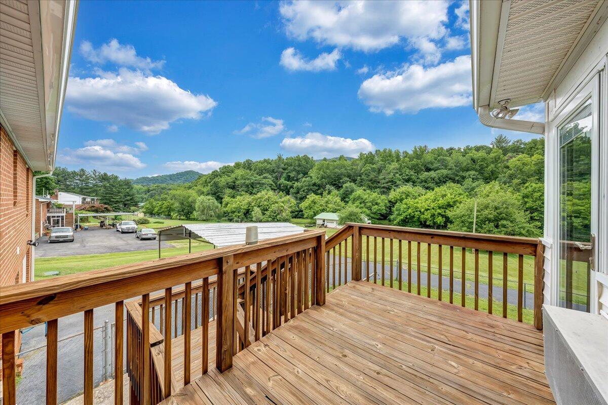1066 Coopers Cove Road Hardy, VA 24101 - Photo 31 of 33 38-MIB00994