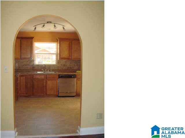 6 Spring Haven Circle Birmingham, AL 35211 - Photo 11 of 18
