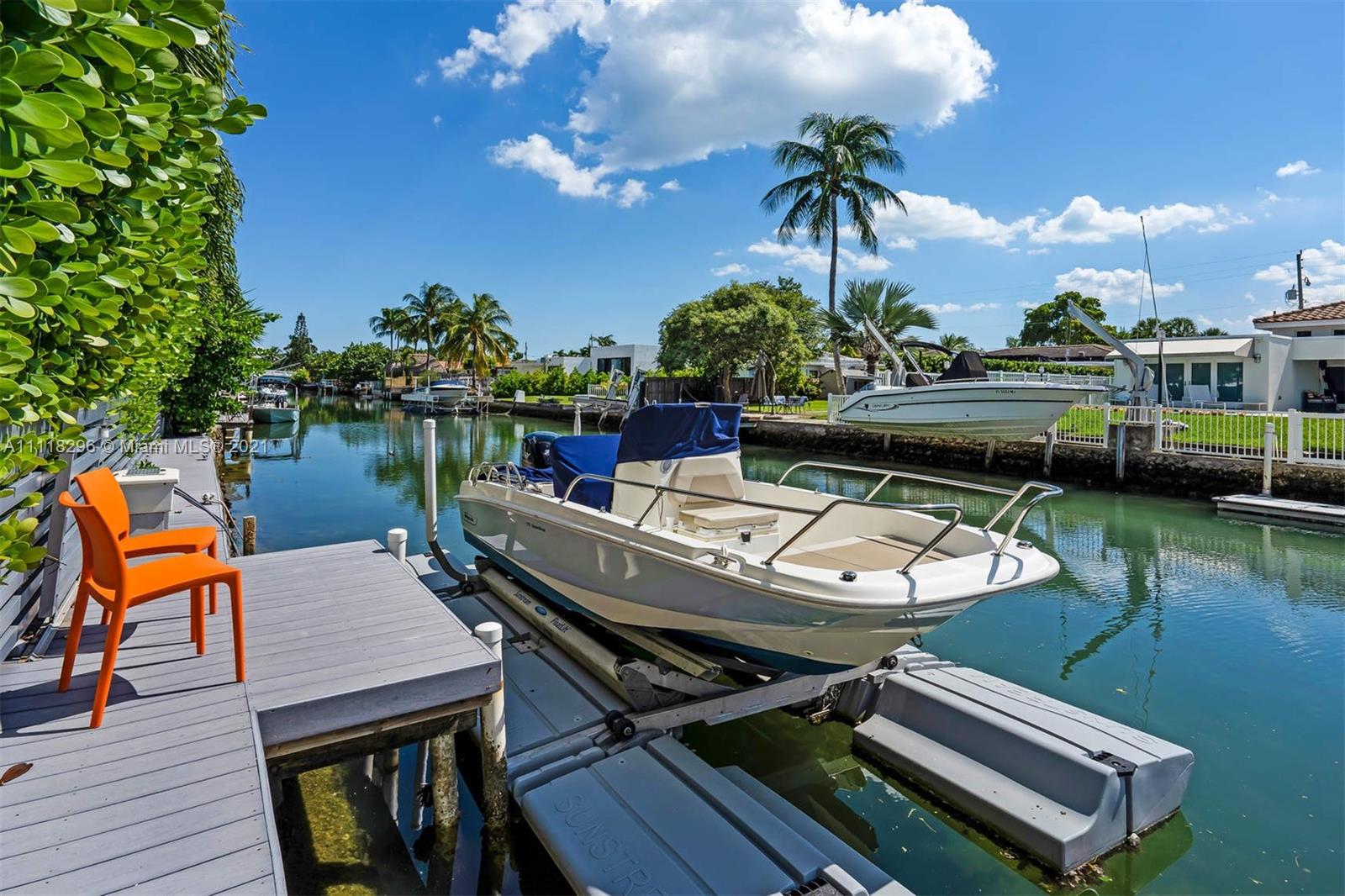 1690 Cleveland Road Miami Beach, FL 33141 - Photo 2 of 29 a view of a balcony with chairs