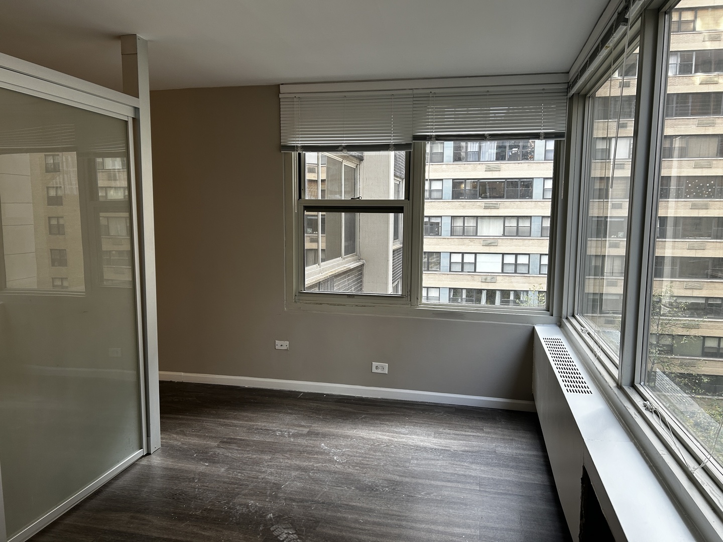 860 North Dewitt Place, Unit 804 Chicago, IL 60611 - Photo 2 of 11 a view of an empty room with a window