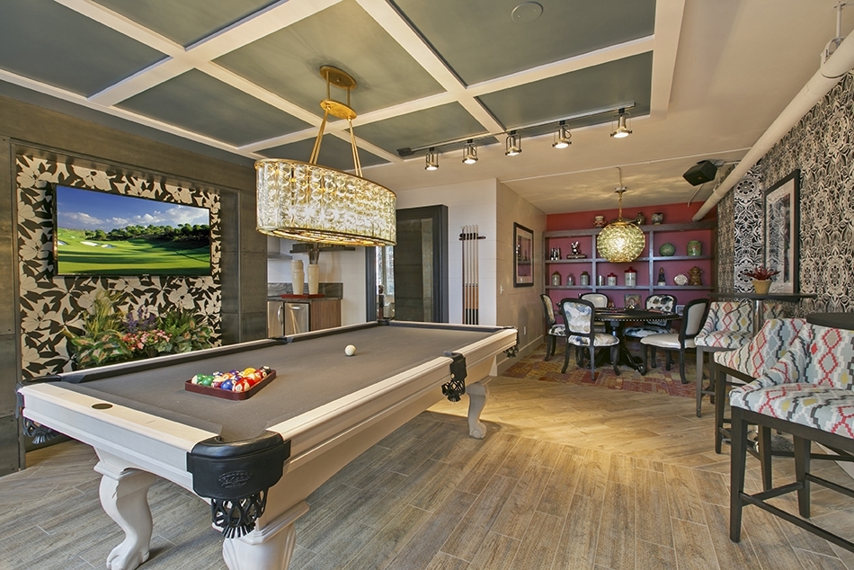 860 North Dewitt Place, Unit 804 Chicago, IL 60611 - Photo 7 of 11 a outdoor space with furniture