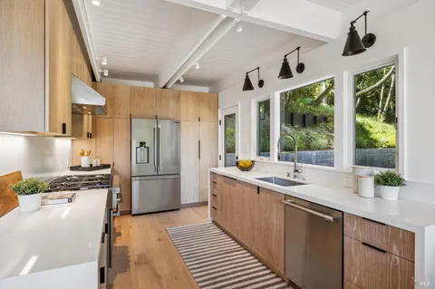 $1,950,000 | 485 Scenic Road, Fairfax, CA 94930