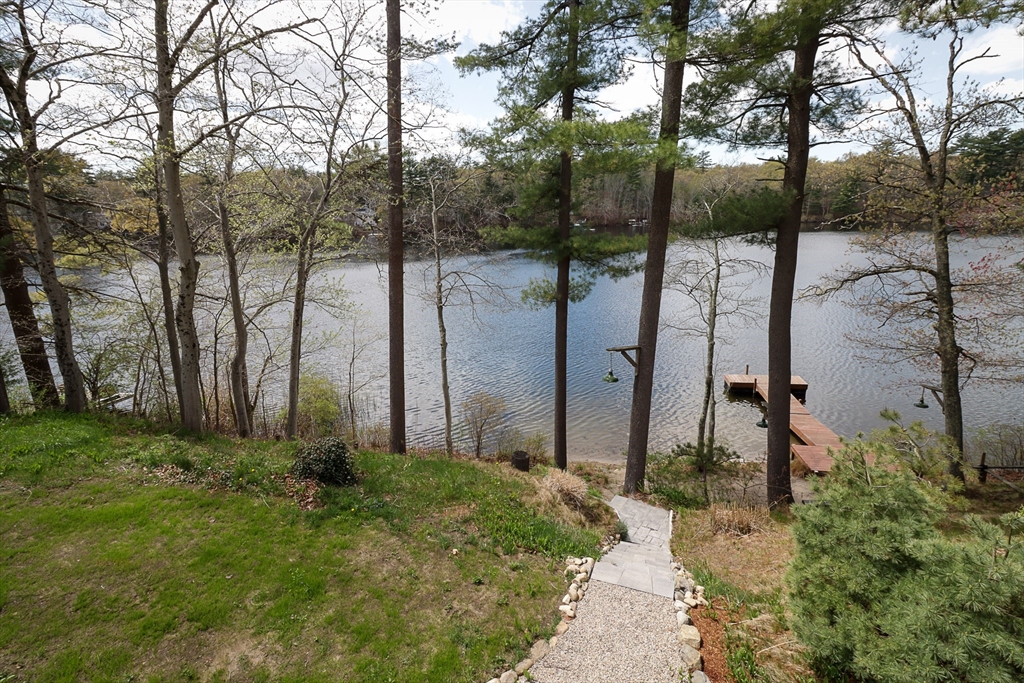 75 Crystal Lake Road Halifax, MA 02338 - Photo 29 of 34 Gallery Image 29
