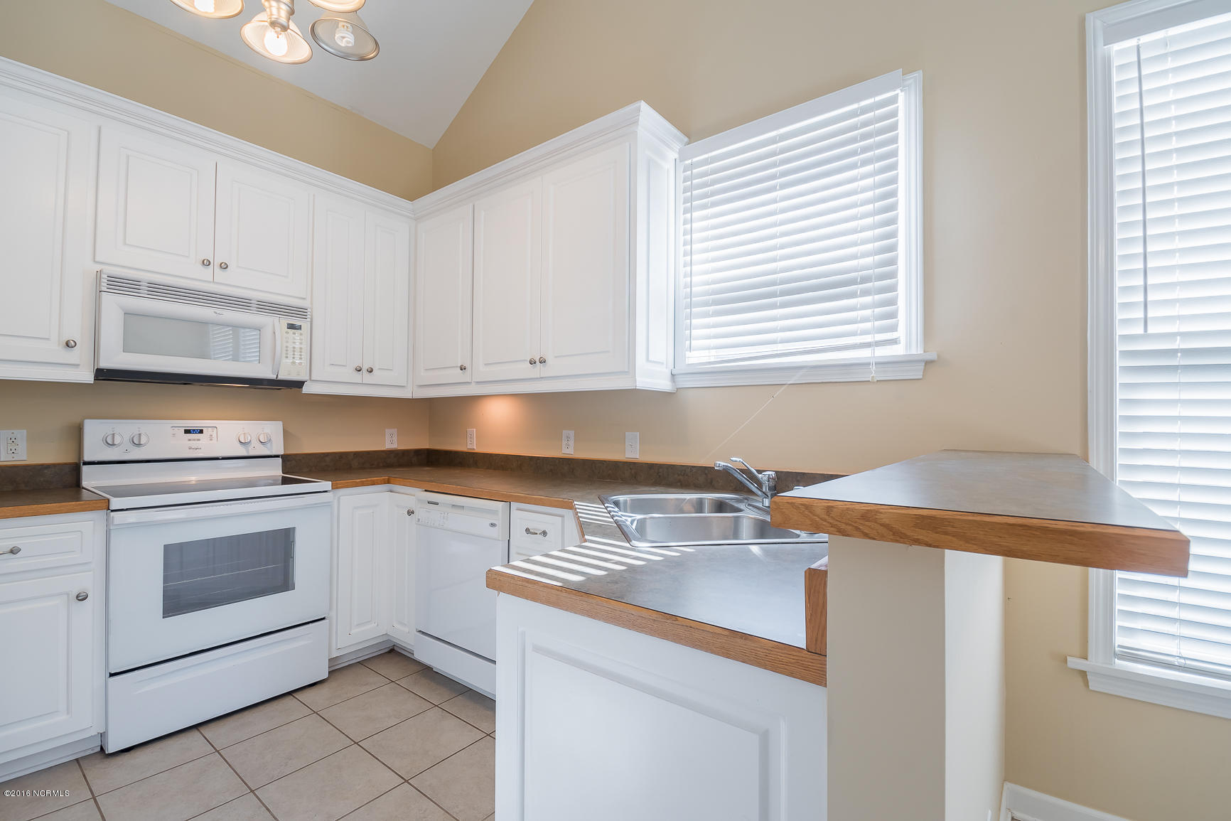 479 Pine Lake Road Boiling Spring Lakes, NC 28461 - Photo 8 of 22 479 Pine Lake Dr-1-11