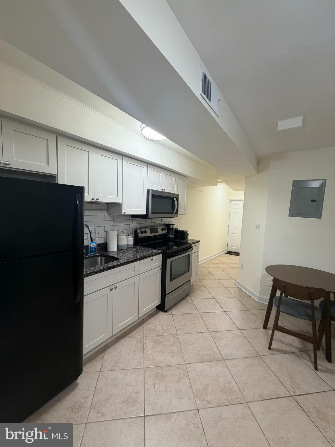 978 Mt Olivet Road Northeast, Unit 1 Washington, DC 20002 - Photo 5 of 10