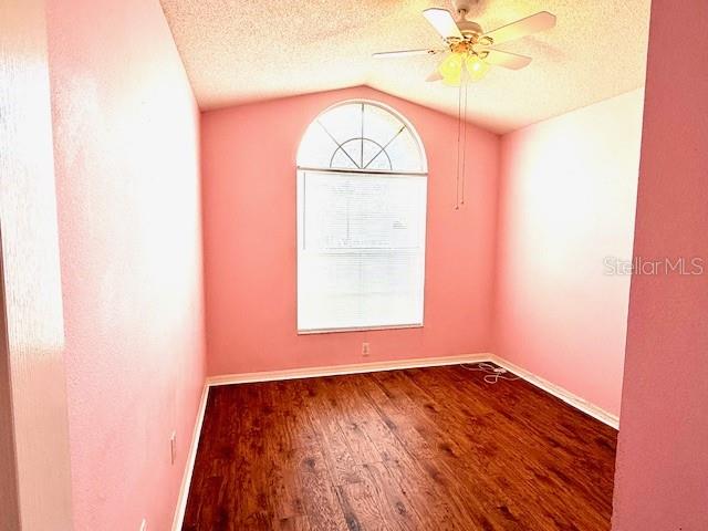 10105 Charleston Corner Road Tampa, FL 33635 - Photo 12 of 14 Gallery Image 12