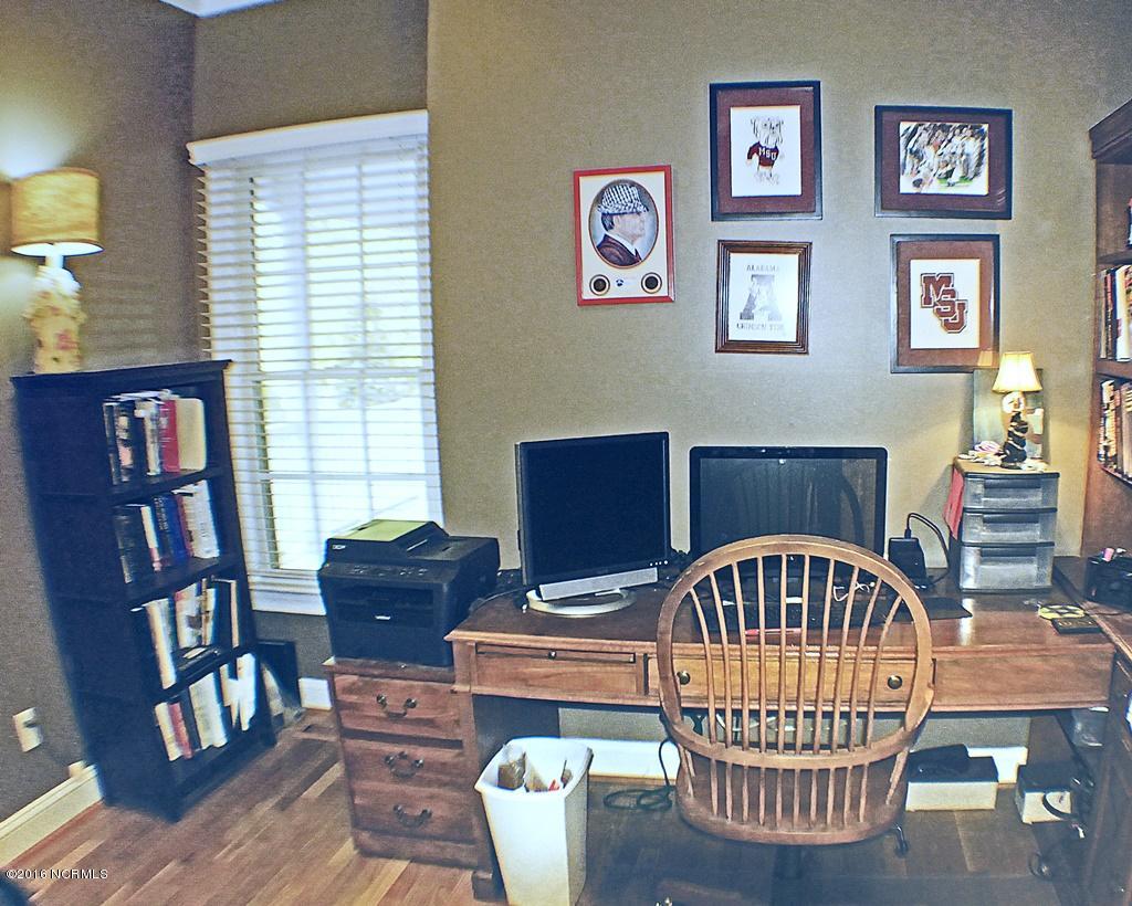 106 South Reed Drive Washington, NC 27889 - Photo 23 of 44 022 office-study