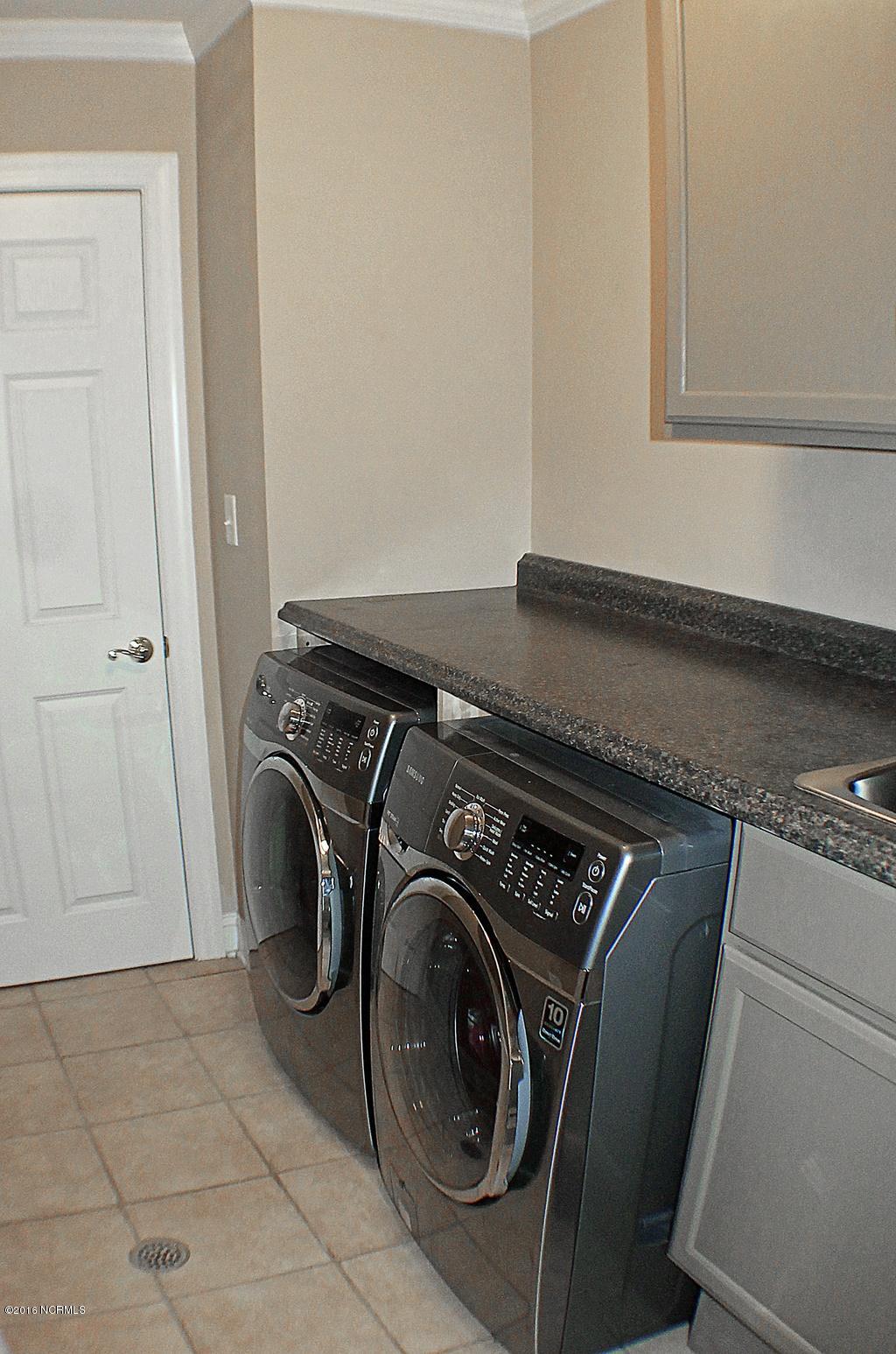 106 South Reed Drive Washington, NC 27889 - Photo 27 of 44 026 LaundryRoom