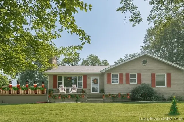 $279,900 | 779 North Washington Street, Scottsburg, IN 47170