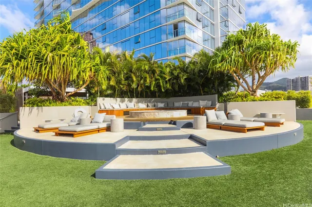 $4,300 | 888 Kapiolani Boulevard, Unit 3111, Honolulu, HI 96813