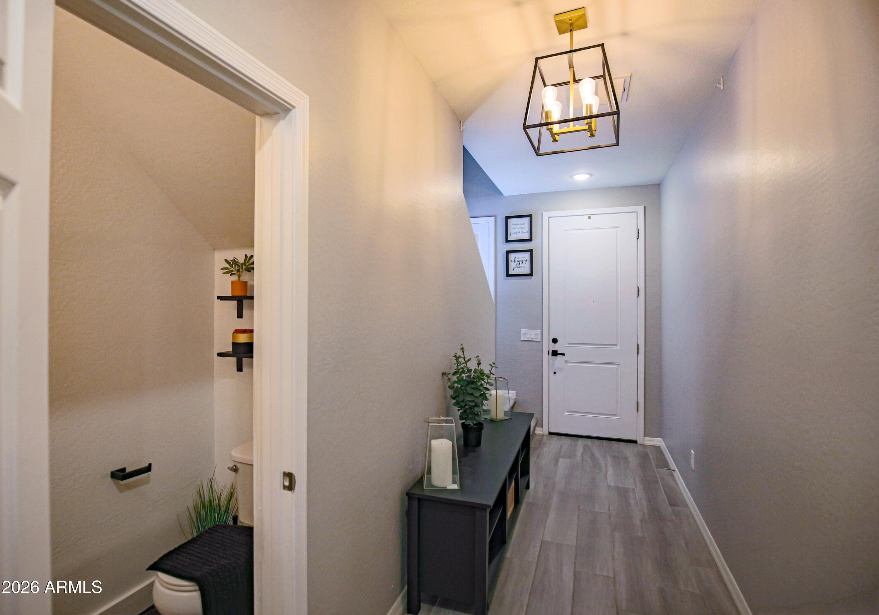 8820 West Lamar Road Glendale, AZ 85305 - Photo 3 of 41 IMG_9860