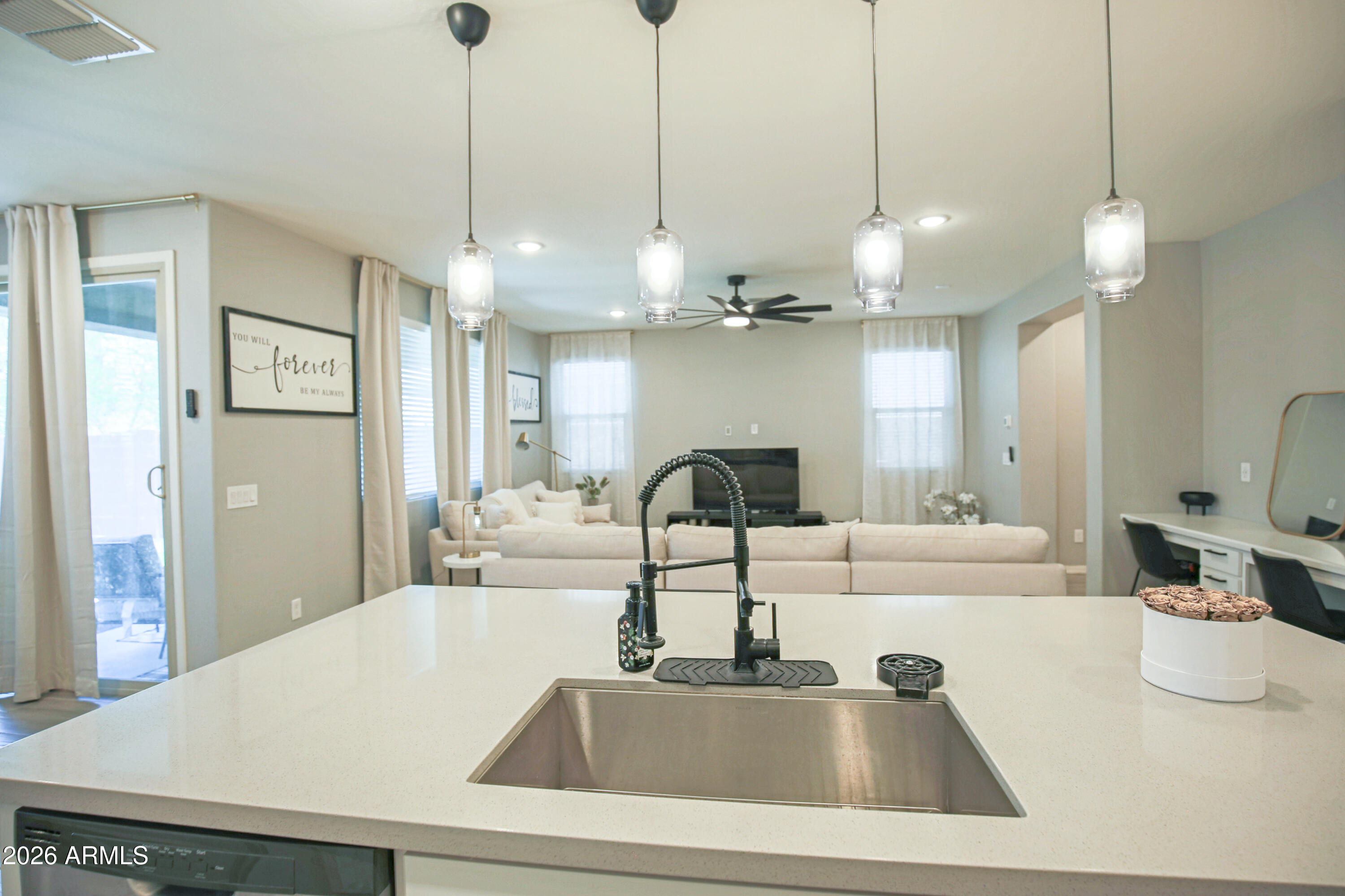 8820 West Lamar Road Glendale, AZ 85305 - Photo 10 of 41 IMG_9877