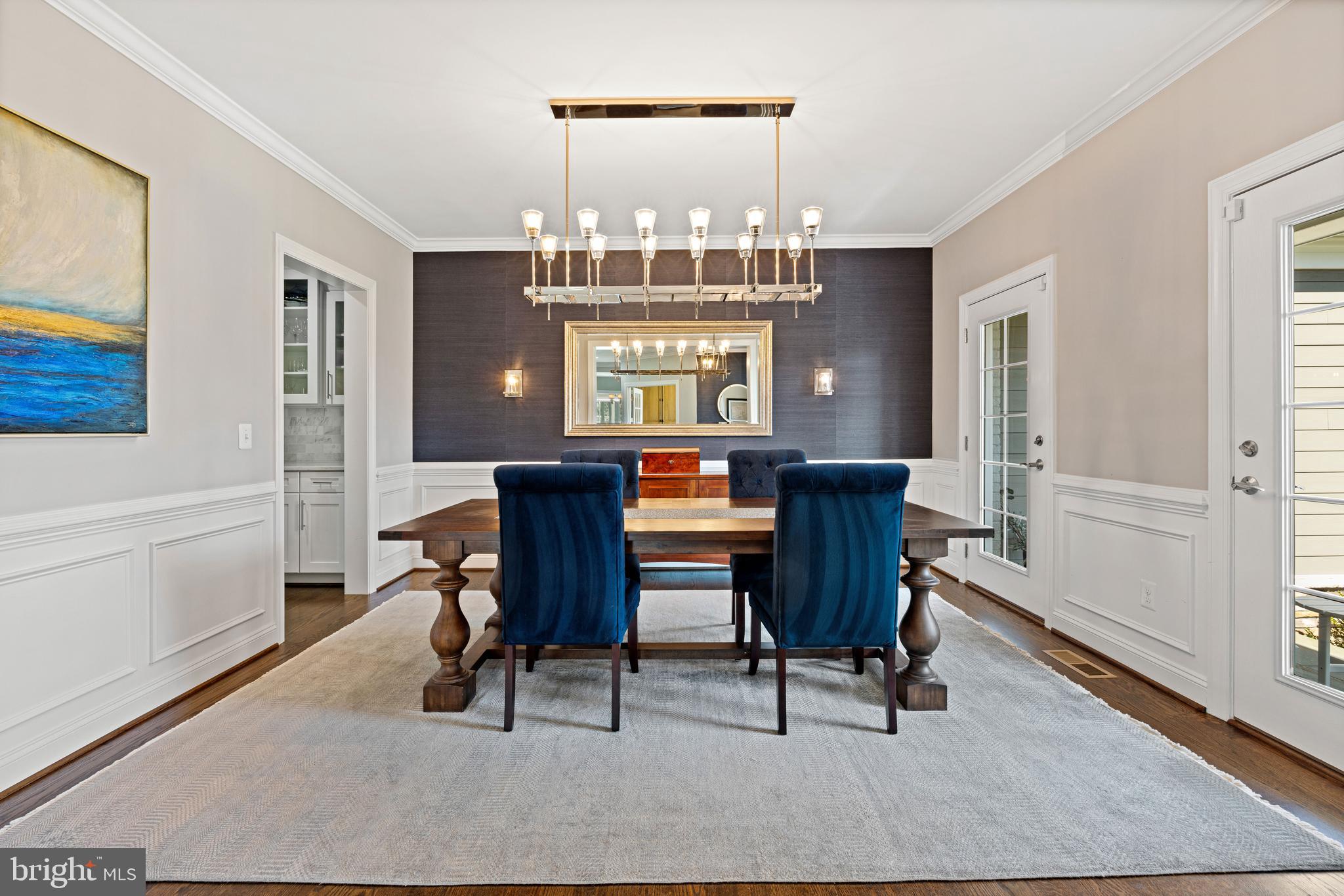 7869 Southdown Road Alexandria, VA 22308 - Photo 11 of 50 Formal dining room