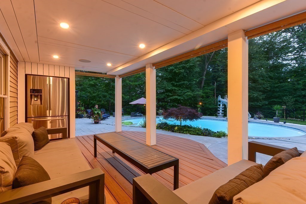 1 Peppercorn Road Hopkinton, MA 01748 - Photo 4 of 34 Gallery Image 4