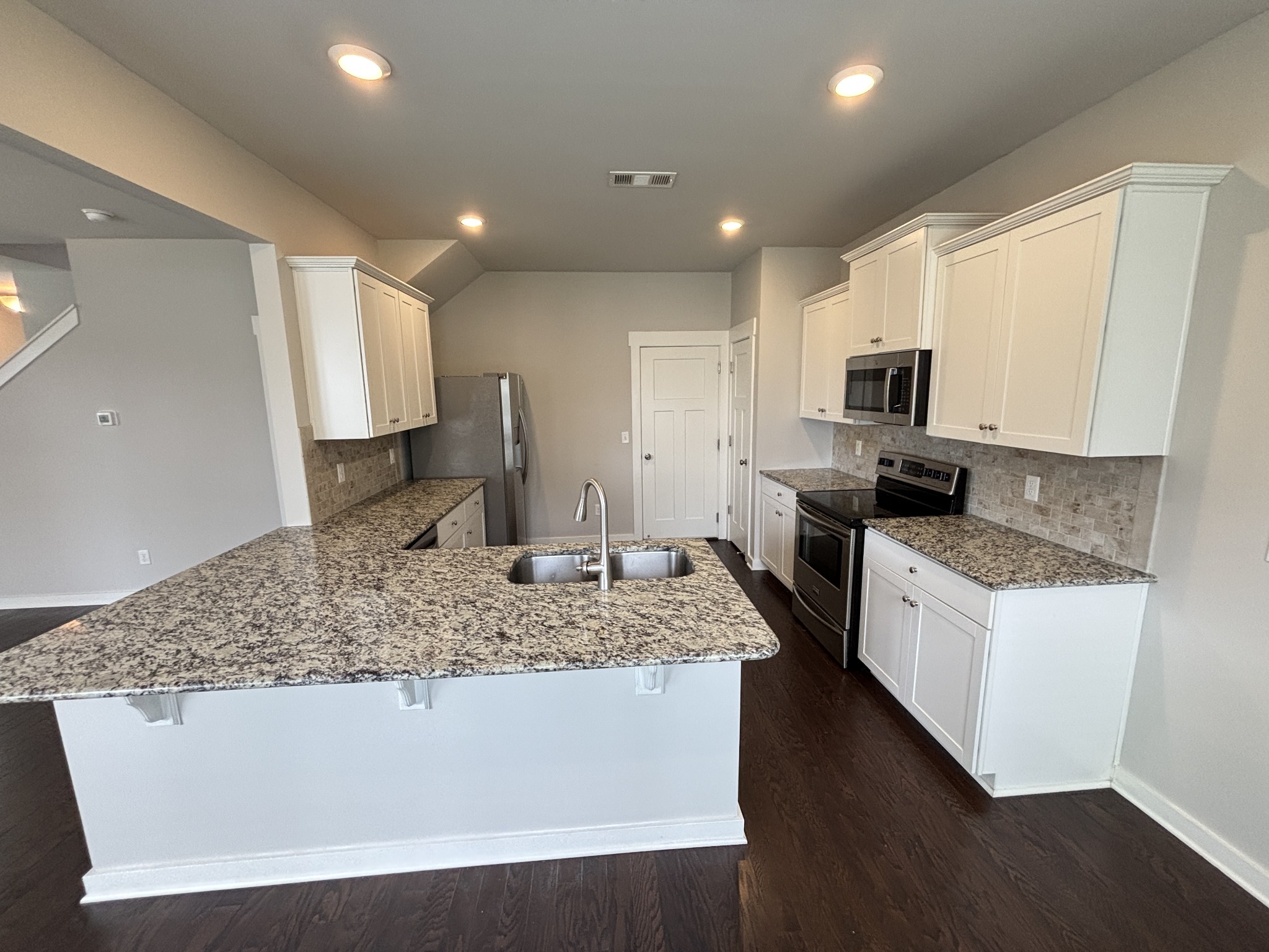 2212 Postings Point Antioch, TN 37013 - Photo 6 of 21