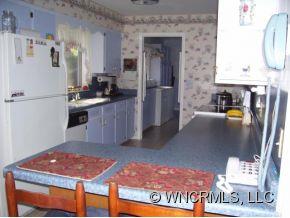 255 Violet Ridge Waynesville, NC 28785 - Photo 3 of 12 Gallery Image 3
