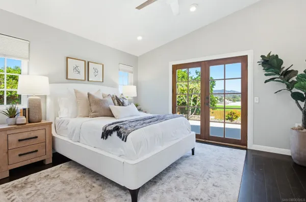 $924,900 | 810 Anns Way, Vista, CA 92083