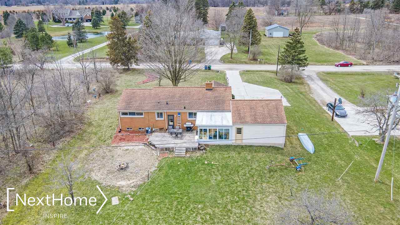2402 North McKinley Road Flushing, MI 48433 - Photo 26 of 37 50070533-25.JPG