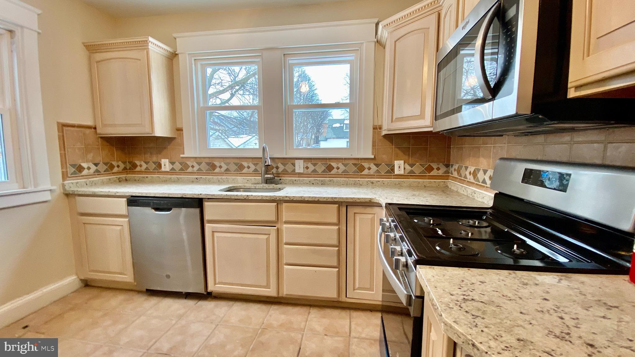 3849 Garrett Road Drexel Hill, PA 19026 - Photo 9 of 18