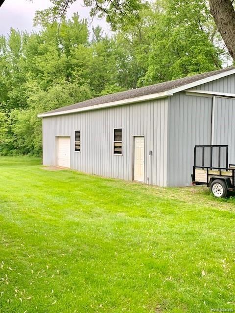 1144 West Reid Road Flint, MI 48507 - Photo 45 of 52