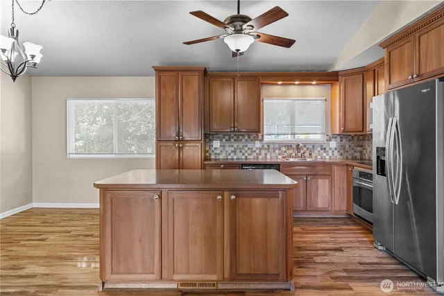 $629,000 | 4211 Shoshone Street West, Tacoma, WA 98466