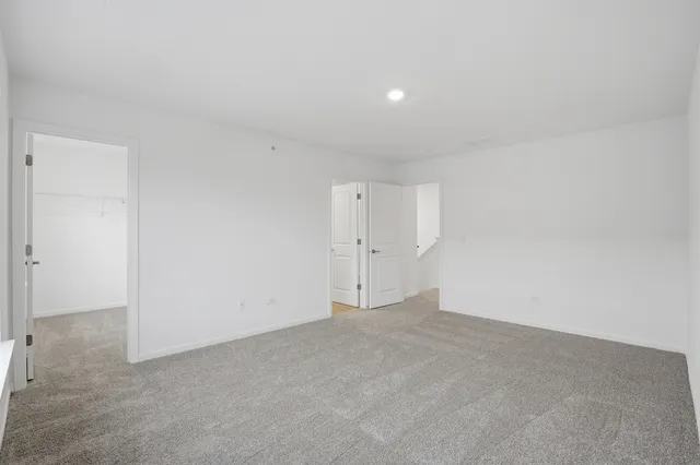 $357,299 | 247 Settlers Place, West Dundee, IL 60118