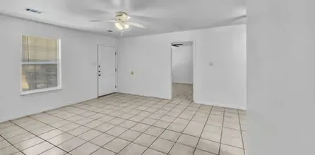 $1,250 | 8701 Highway 77, Unit 107, Lexington, TX 78947