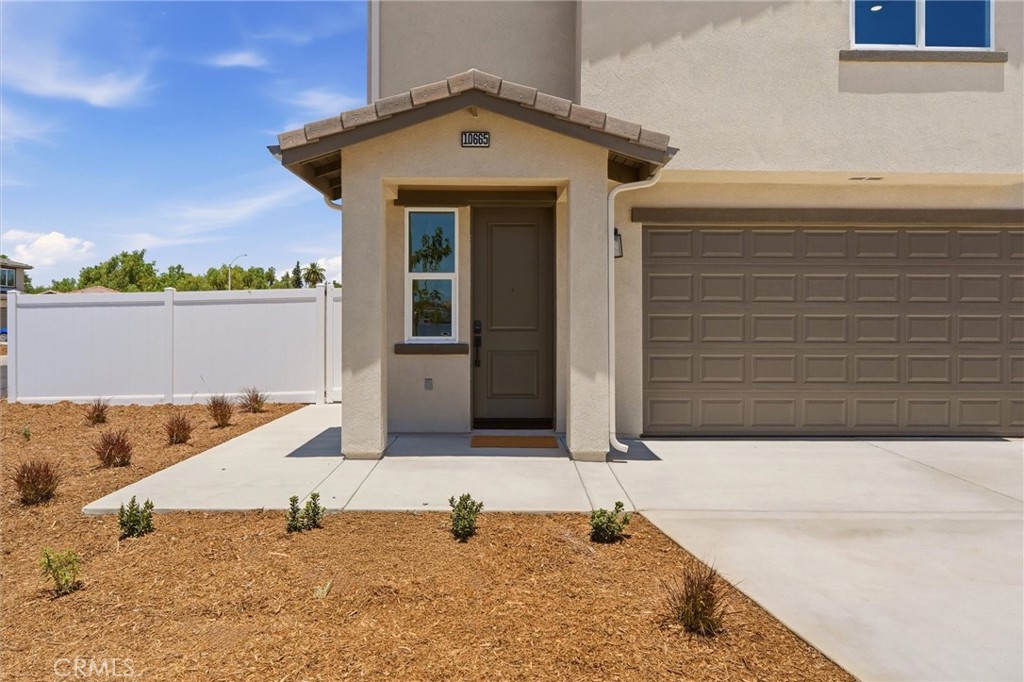 10665 Alborz Court Riverside, CA 92505 - Photo 3 of 41