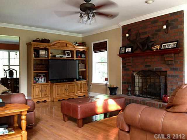 154 Webbed Foot Road Mooresville, NC 28117 - Photo 4 of 11 Gallery Image 4