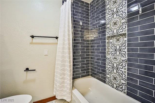 $3,405 | 6315 North Park Street, Las Vegas, NV 89149