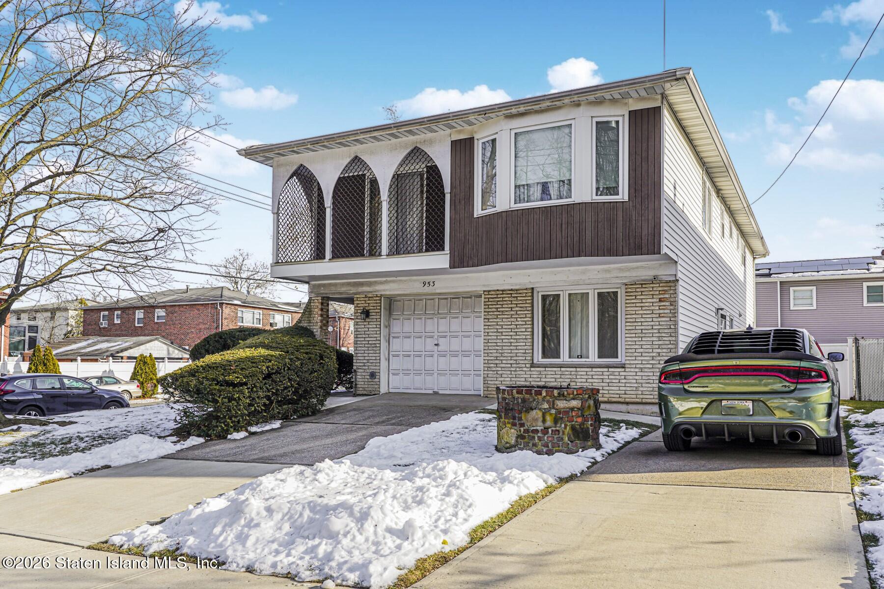 953 Forest Hill Road Staten Island, NY 10314 - Photo 2 of 28 953 - Front