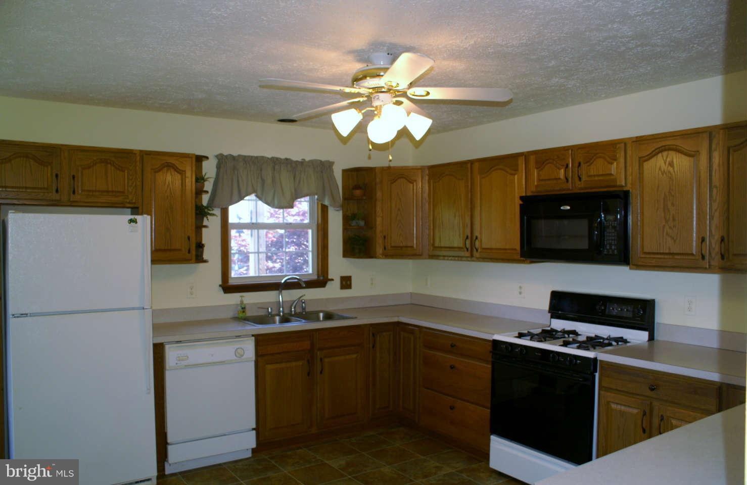 3153 Rocks Chrome Hill Road Jarrettsville, MD 21084 - Photo 16 of 30 Kitchen