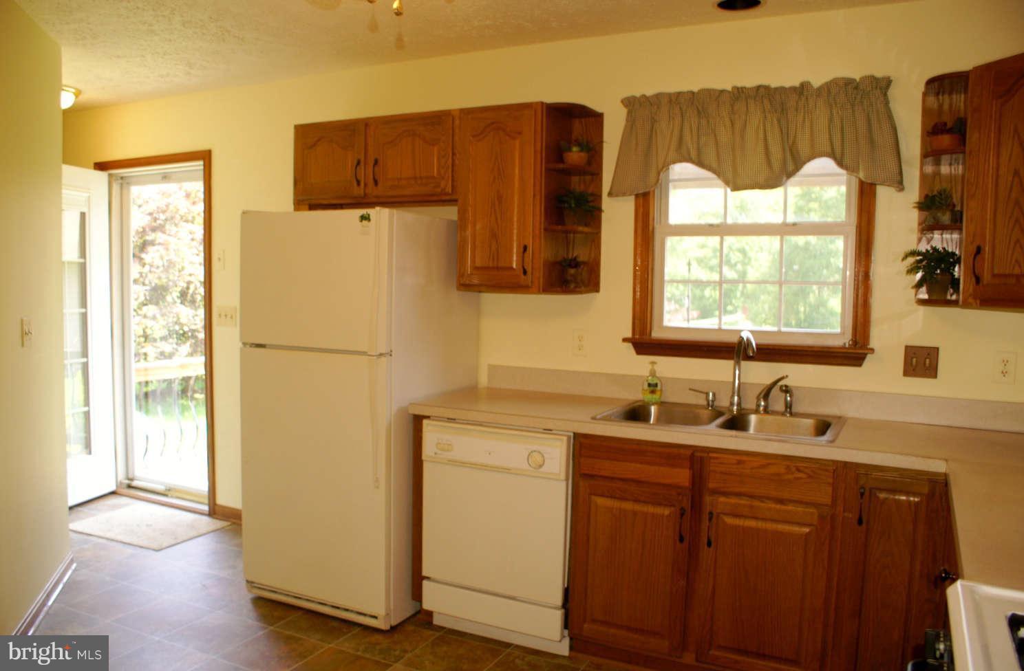 3153 Rocks Chrome Hill Road Jarrettsville, MD 21084 - Photo 19 of 30 Kitchen