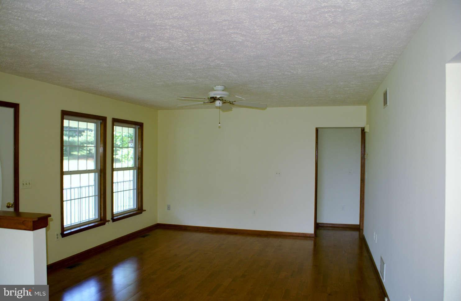 3153 Rocks Chrome Hill Road Jarrettsville, MD 21084 - Photo 10 of 30 Living Room