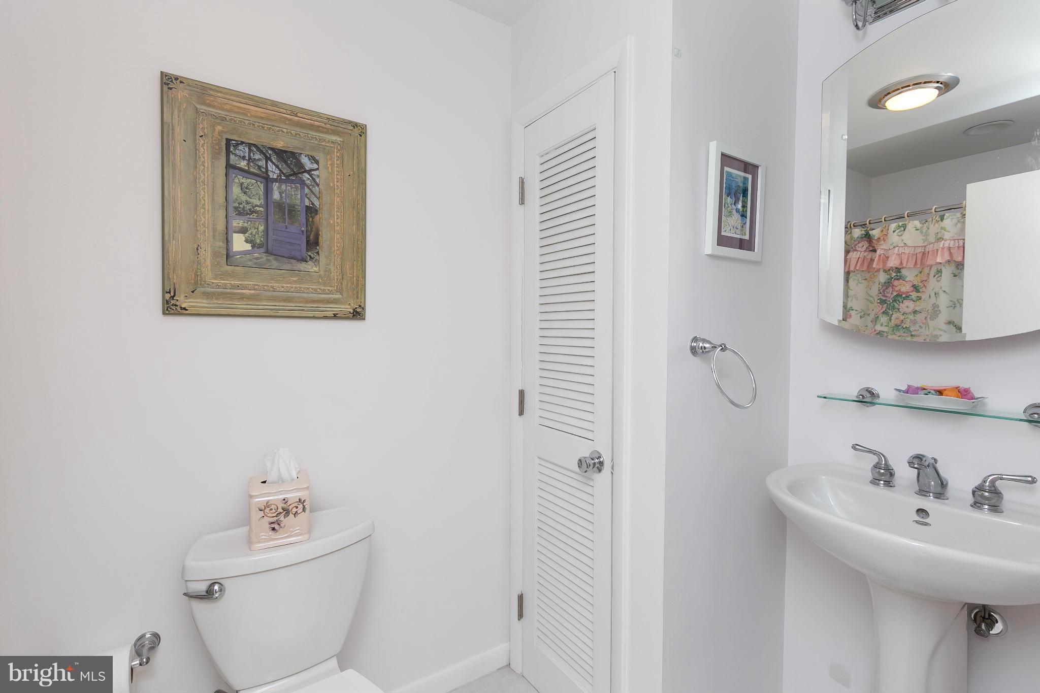 2909 York Manor Road Phoenix, MD 21131 - Photo 15 of 30 Bath