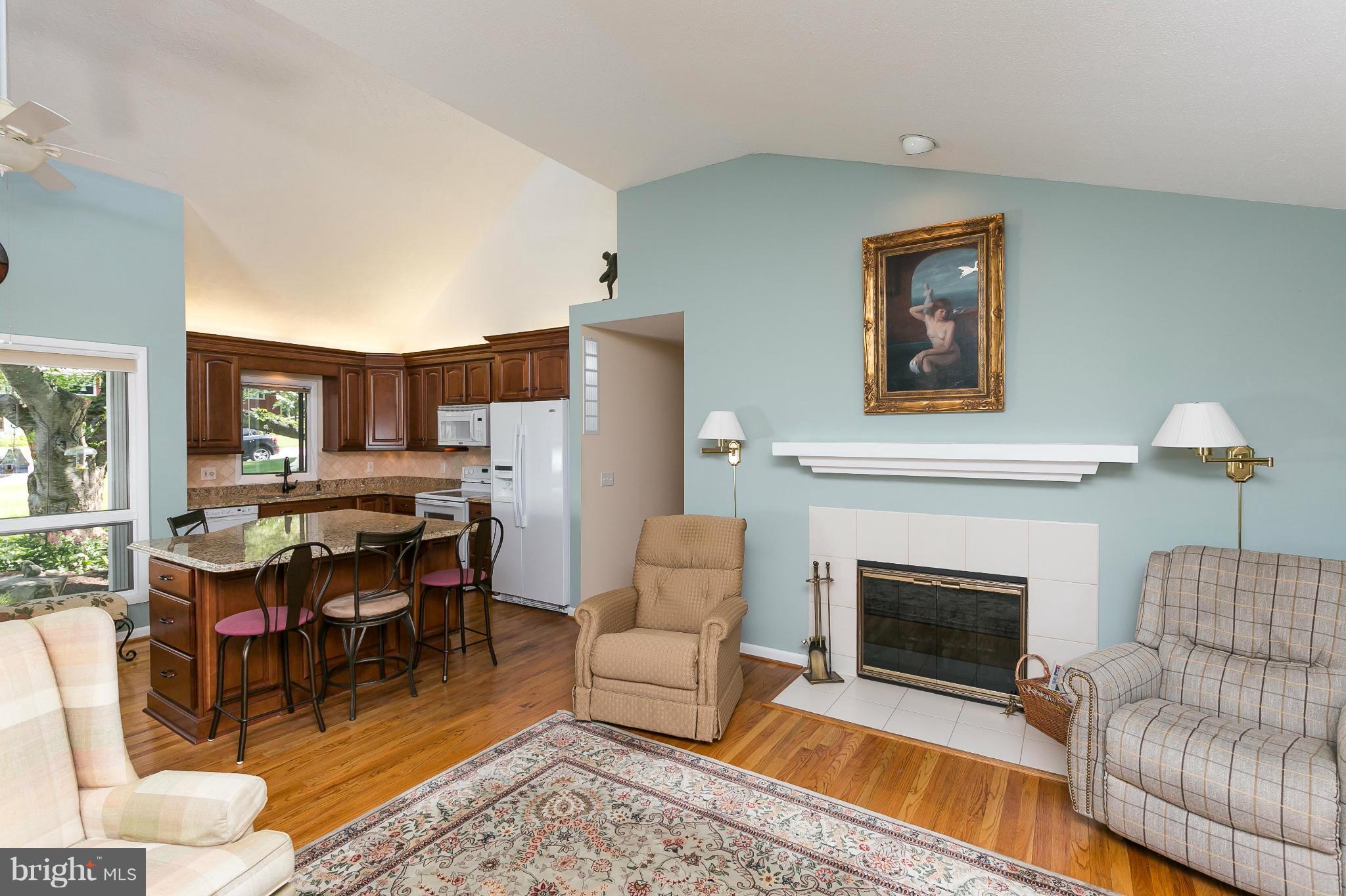 2909 York Manor Road Phoenix, MD 21131 - Photo 10 of 30 Family Room