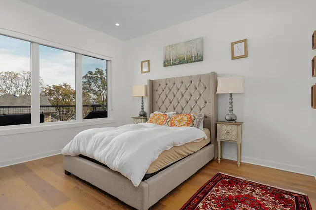 $2,400 | 411 Fairpoint Street, Unit 306, Chattanooga, TN 37405