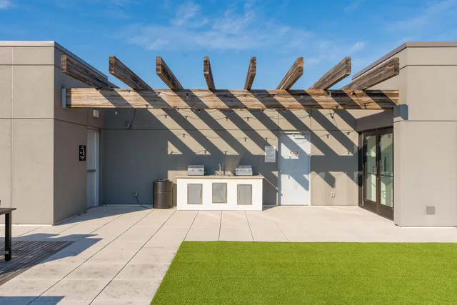 $2,400 | 411 Fairpoint Street, Unit 306, Chattanooga, TN 37405