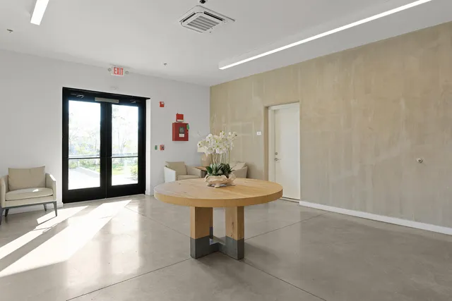 $2,400 | 411 Fairpoint Street, Unit 306, Chattanooga, TN 37405