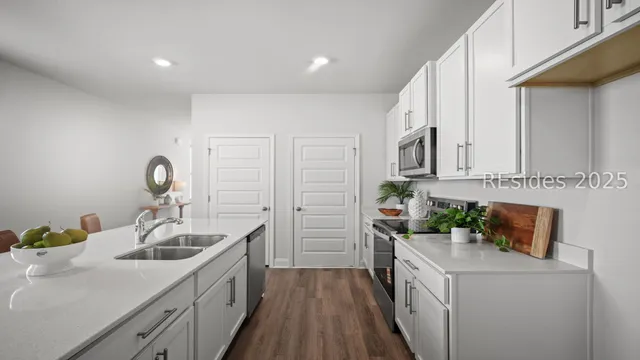 $307,990 | 37 Bottom Board Court, Ridgeland, SC 29936