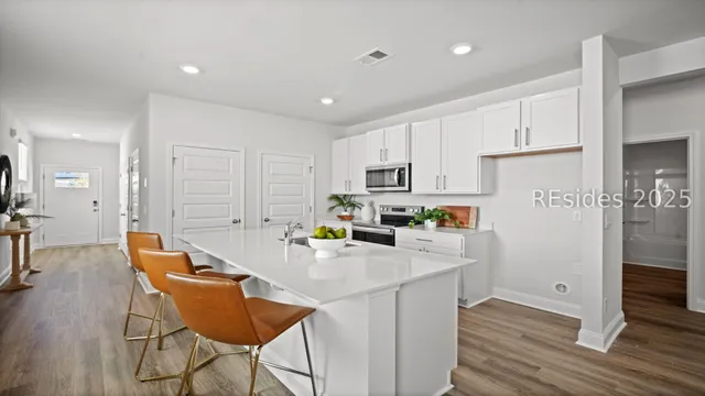 $307,990 | 37 Bottom Board Court, Ridgeland, SC 29936