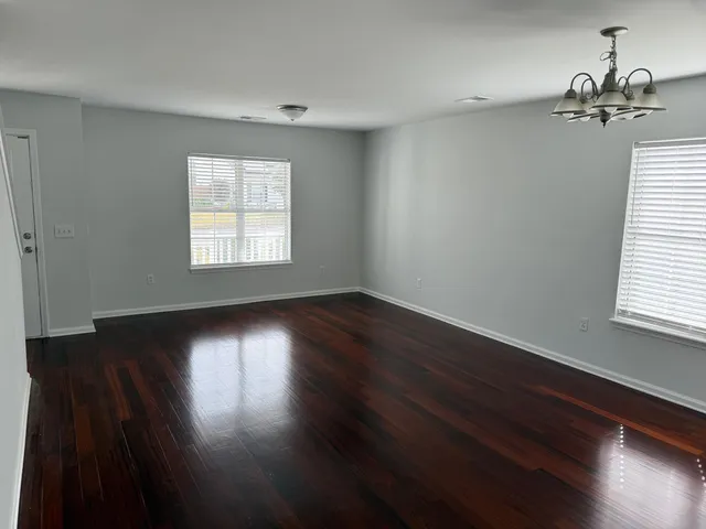 $2,500 | 215 Southport Drive, Summerville, SC 29483