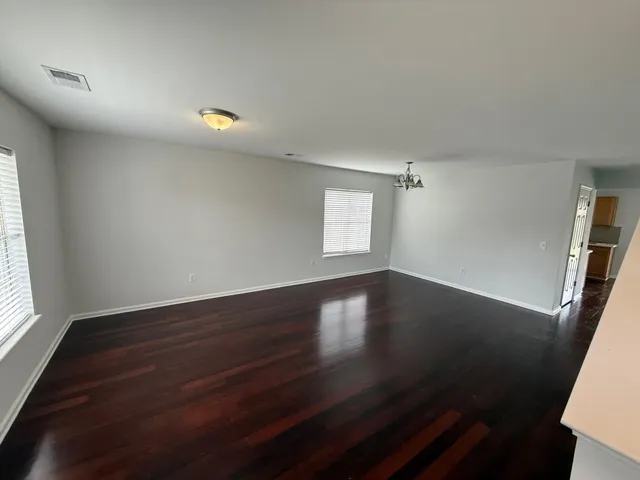 $2,500 | 215 Southport Drive, Summerville, SC 29483