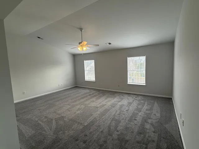 $2,500 | 215 Southport Drive, Summerville, SC 29483