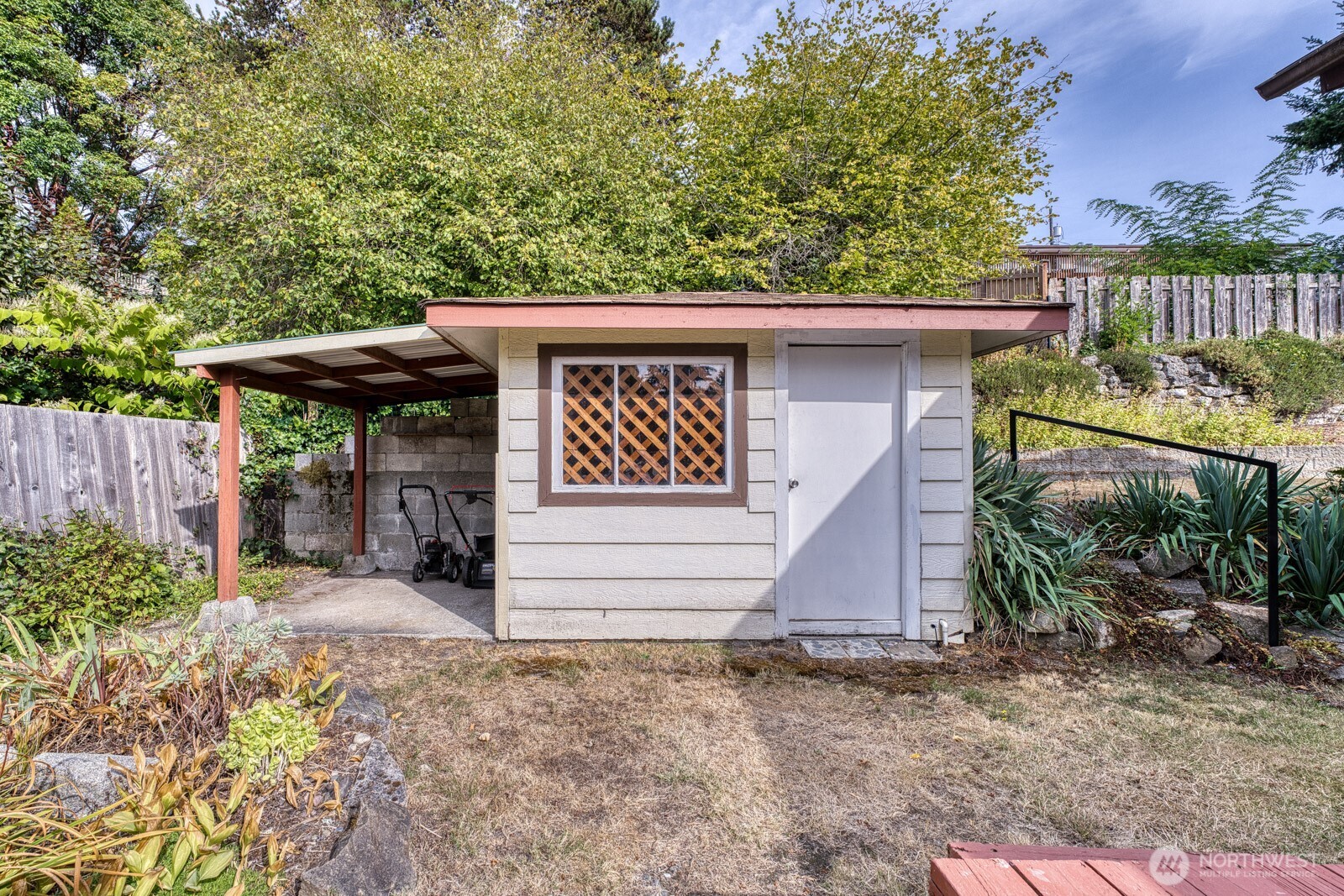 3119 Crystal Springs Road West University Place, WA 98466 - Photo 27 of 33 Gallery Image 27