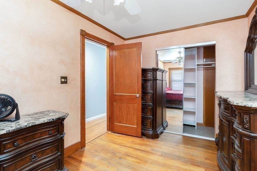 38 Webber Street Springfield, MA 01108 - Photo 23 of 32