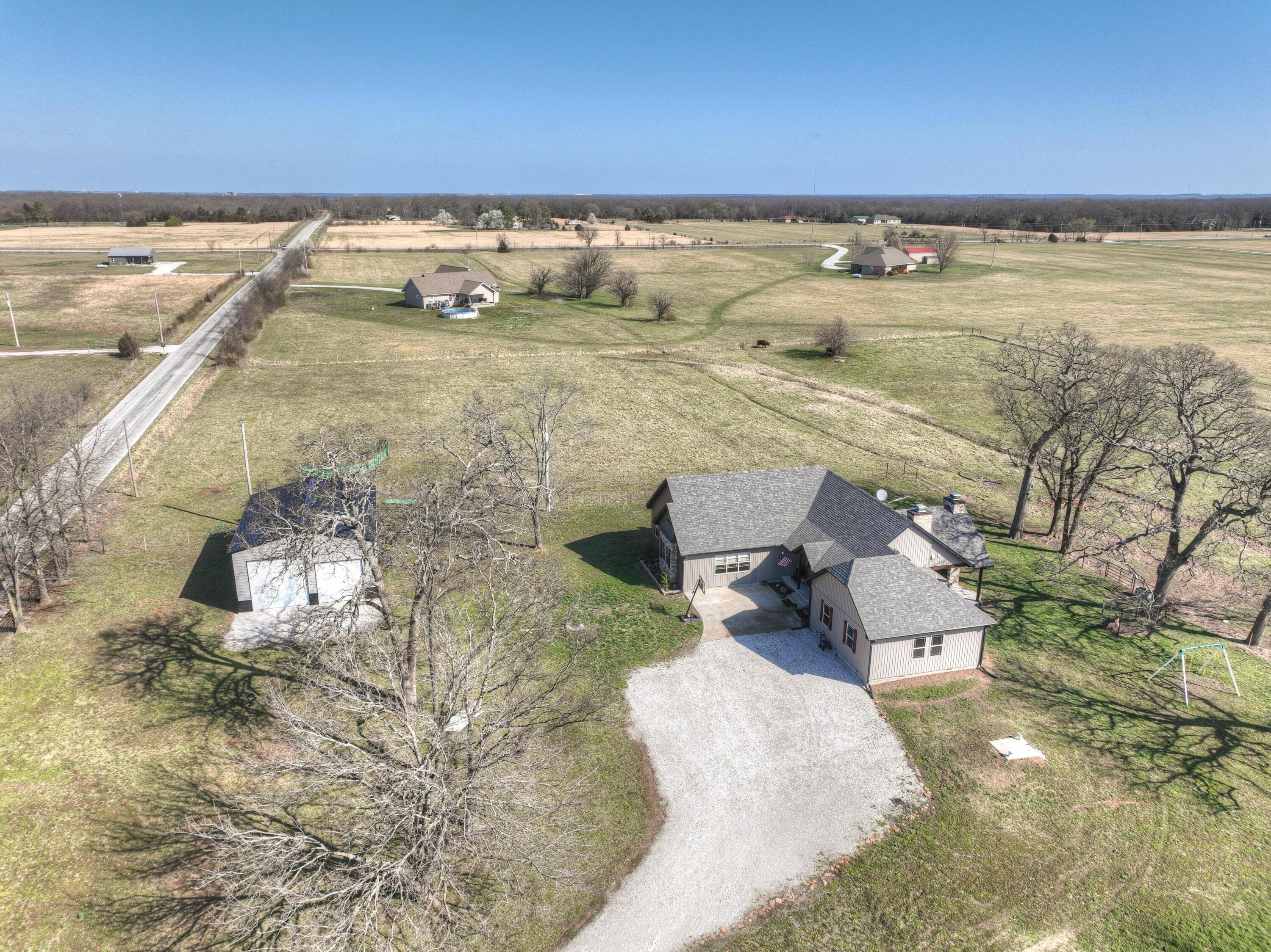 8161 Falcon Road Neosho, MO 64850 - Photo 60 of 68 060