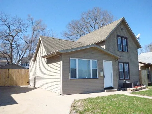 $226,000 | 1330 6th Street, Beloit, WI 53511