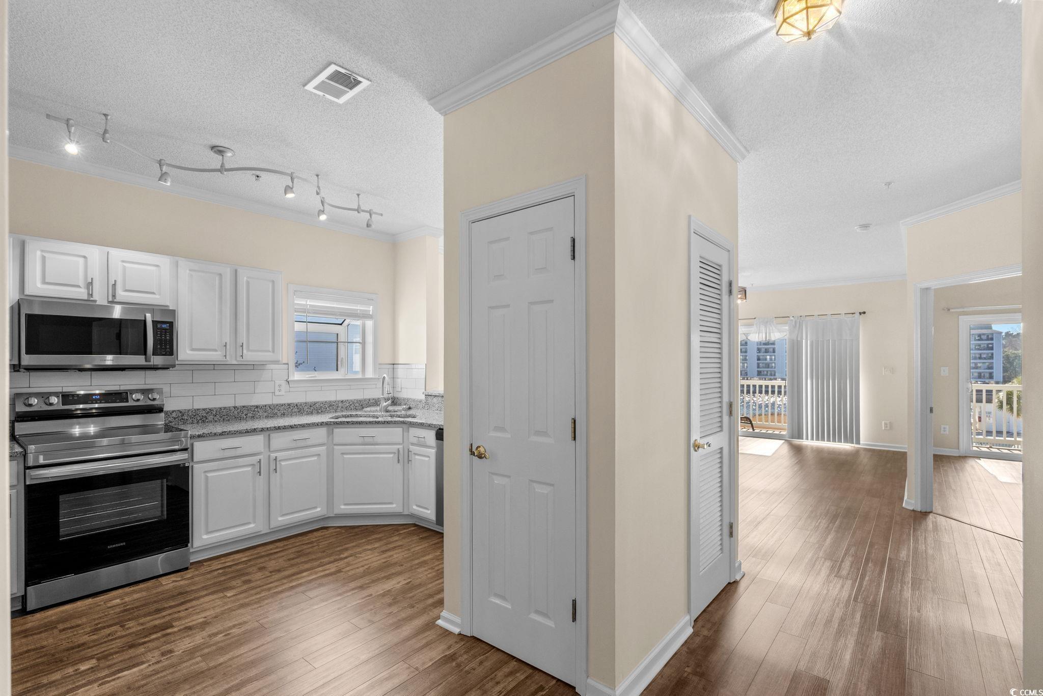 1522 Lanterns Rest Road, Unit 201 Myrtle Beach, SC 29579 - Photo 5 of 43